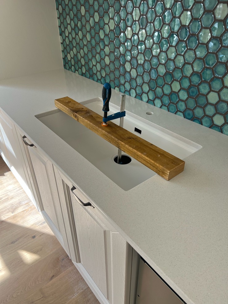 Blat Quartz Brilliant White