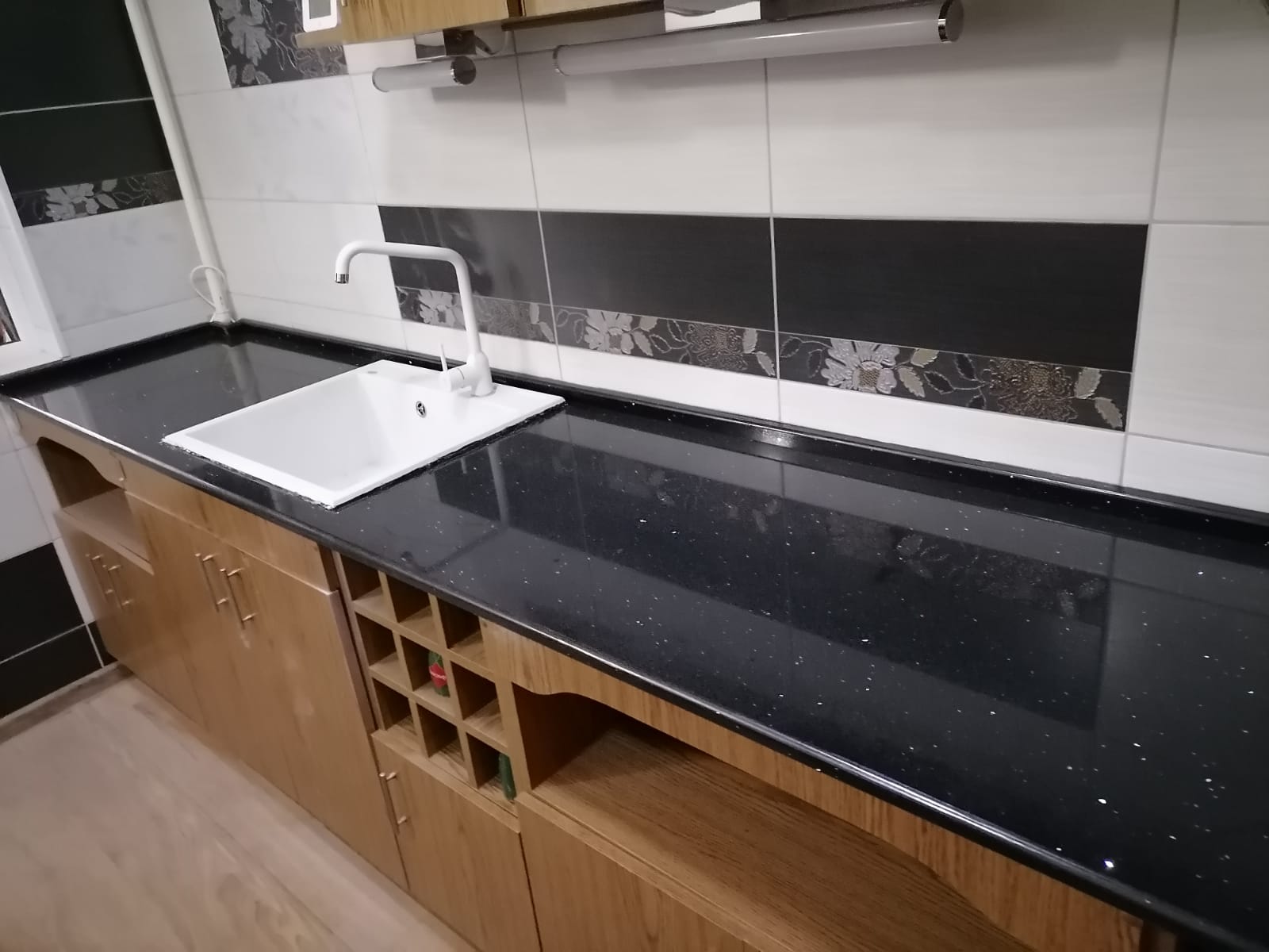 Blat Quartz Starlight Black