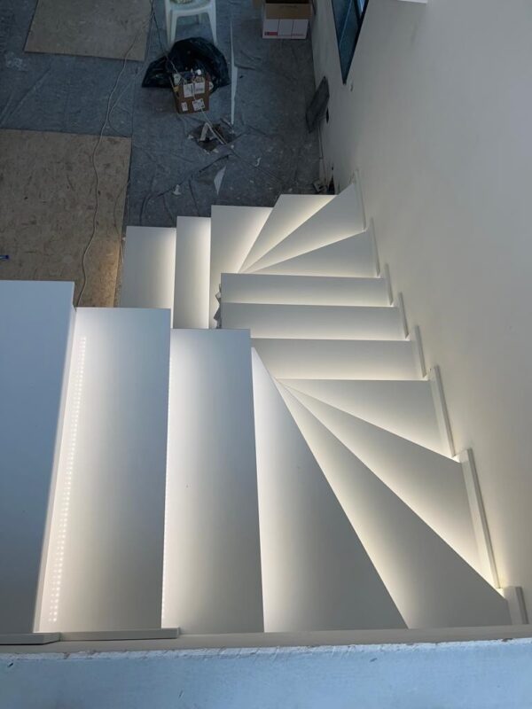 Trepte Quartz Alb Imaculat